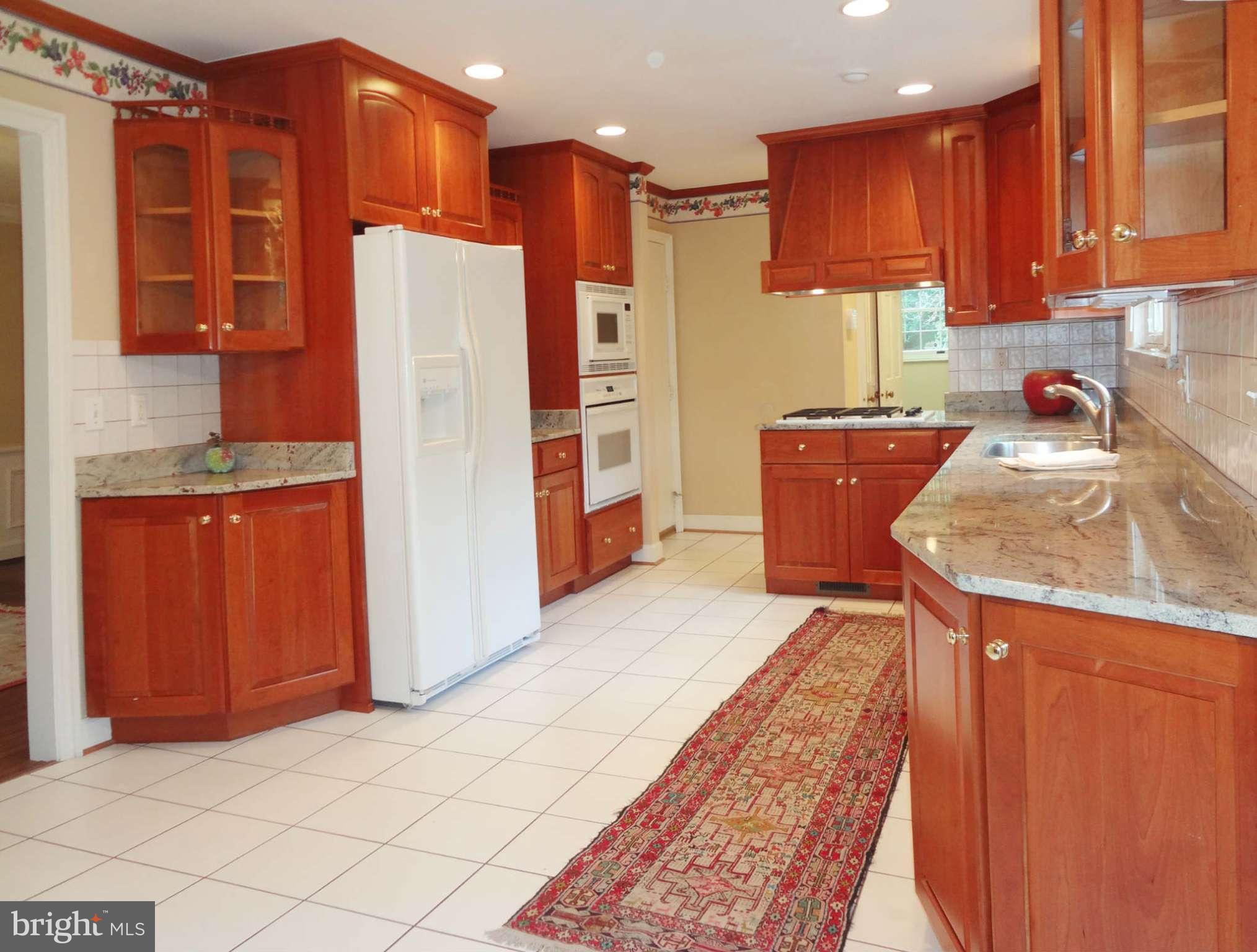 809 Villa Ridge Road Falls Church, VA 22046 - Photo 20 of 30 Kitchen