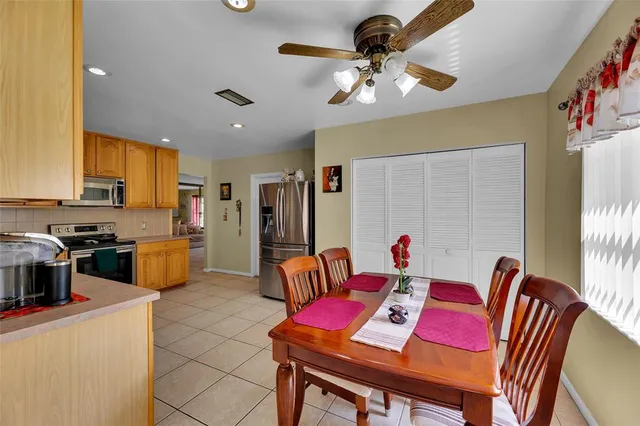$399,900 | 9802 Northwest 75th Court, Tamarac, FL 33321
