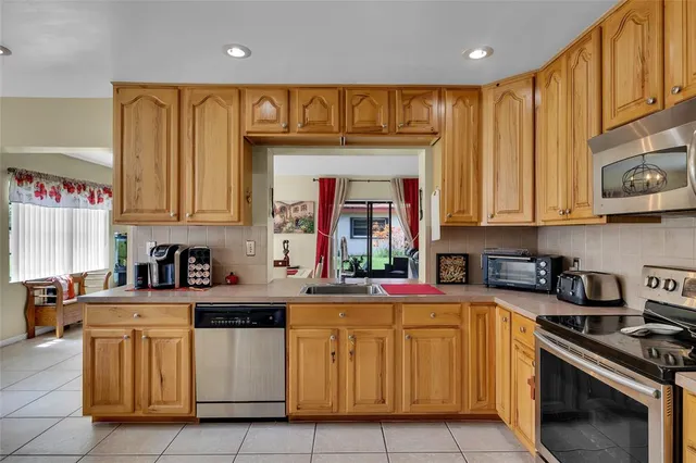 $399,900 | 9802 Northwest 75th Court, Tamarac, FL 33321