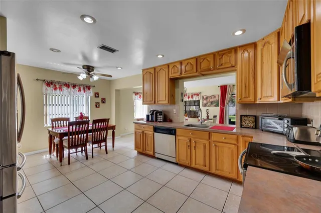 $399,900 | 9802 Northwest 75th Court, Tamarac, FL 33321
