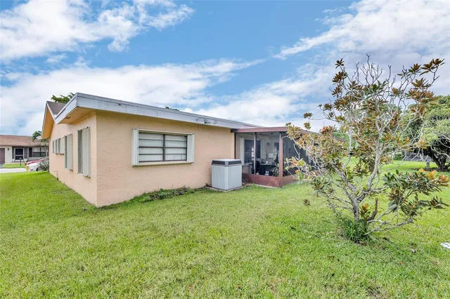 $399,900 | 9802 Northwest 75th Court, Tamarac, FL 33321