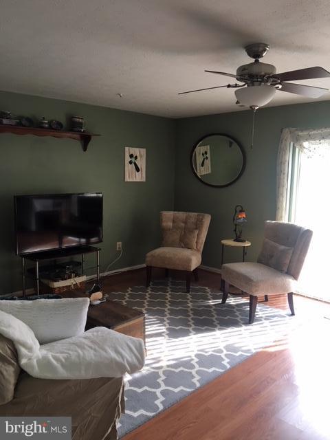 45291 Rumsford Lane California, MD 20619 - Photo 3 of 23 Interior (General)