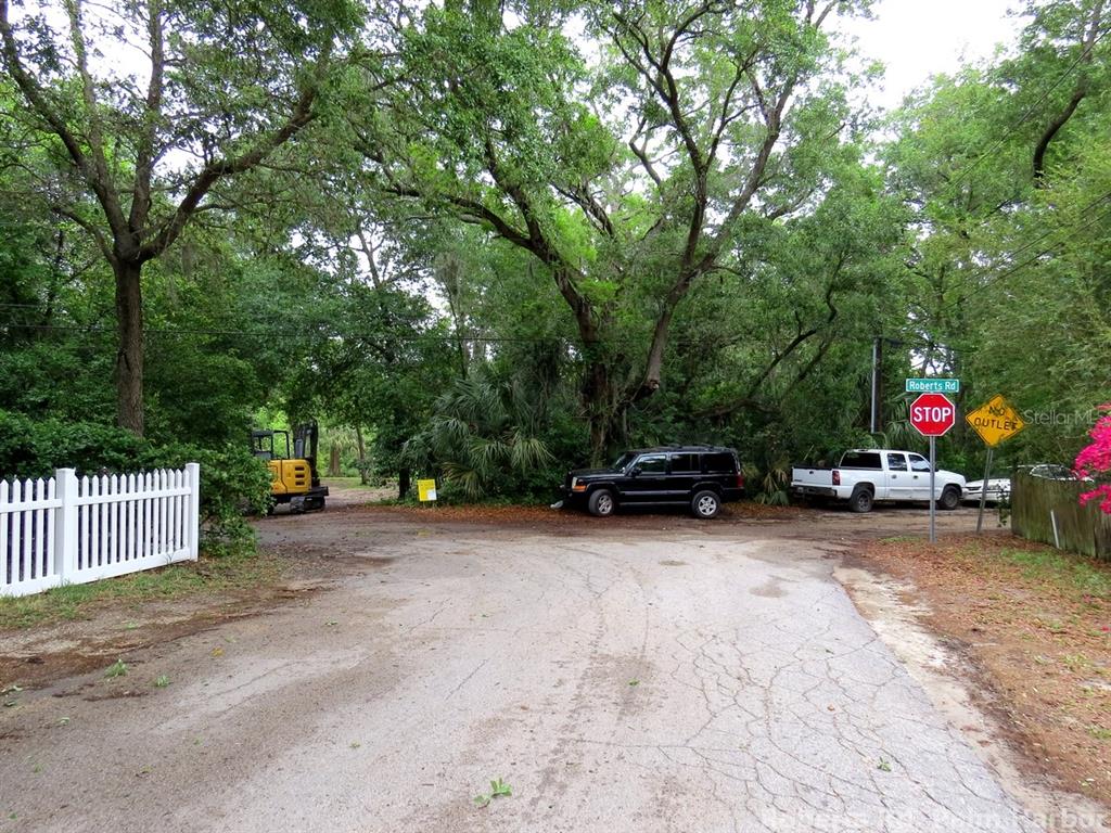 Roberts Road Palm Harbor, FL 34683 - Photo 7 of 20