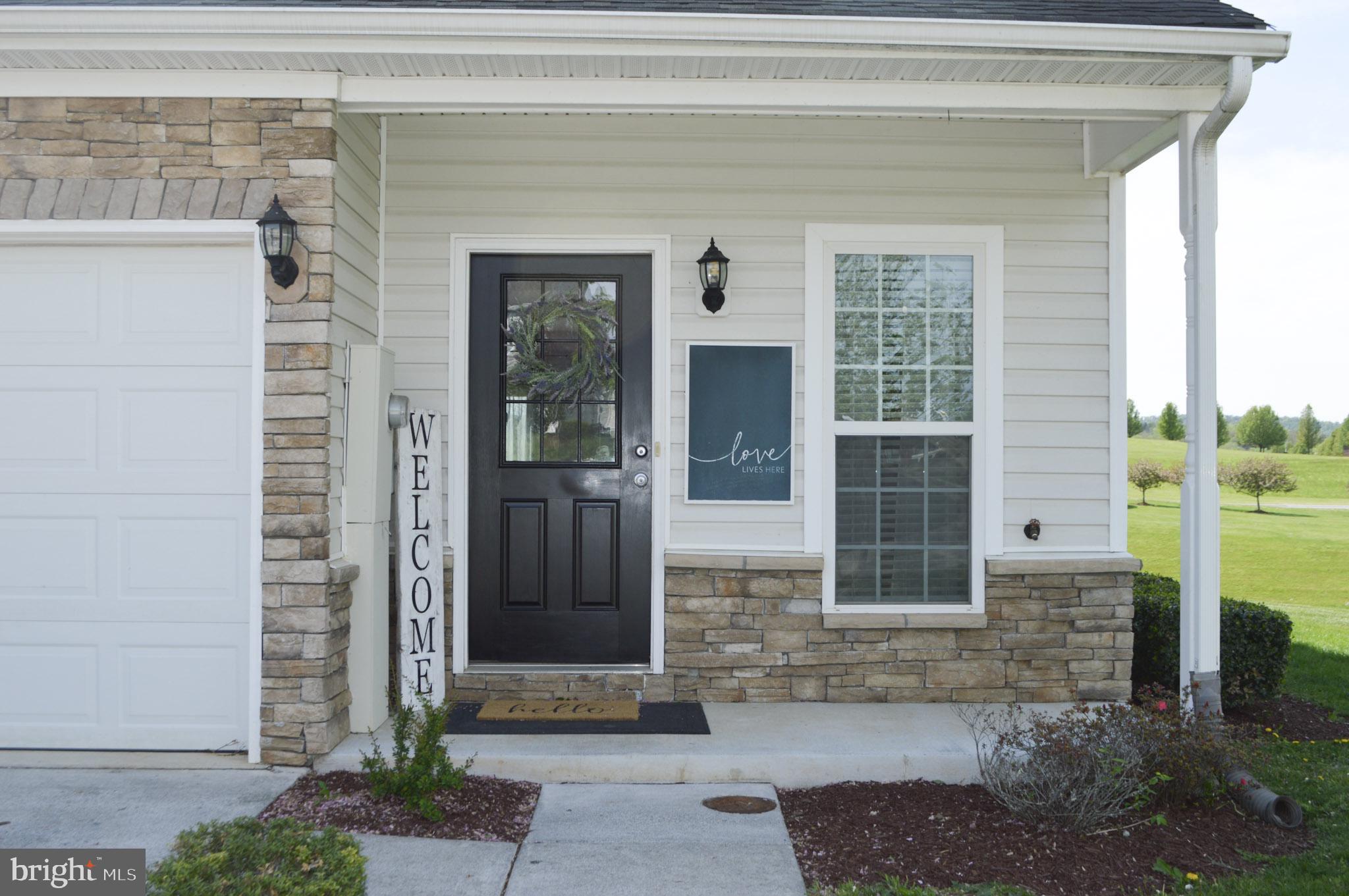 61 Ran Rue Drive Martinsburg, WV 25403 - Photo 2 of 23 Gallery Image 2