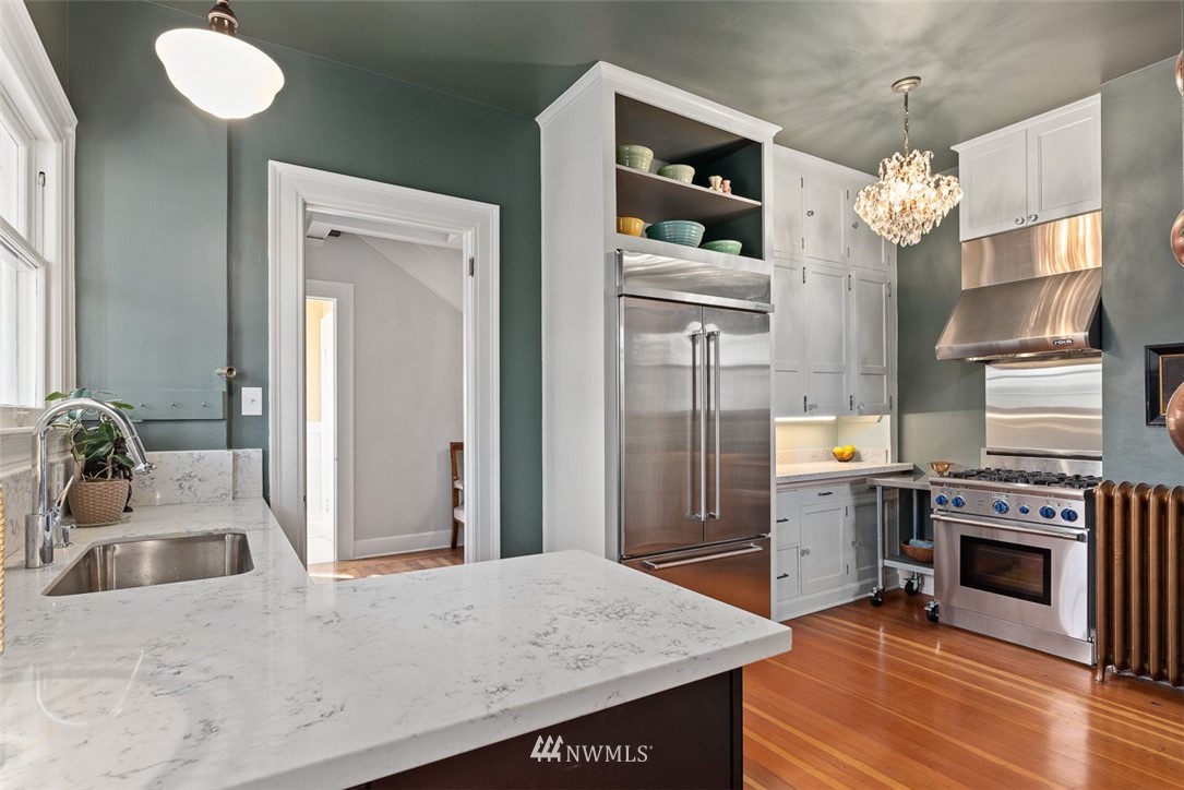 2201 Rucker Avenue Everett, WA 98201 - Photo 11 of 40
