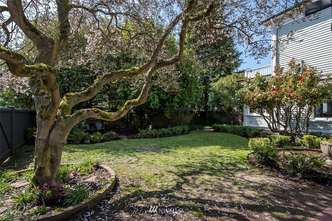 2201 Rucker Avenue Everett, WA 98201 - Photo 36 of 40