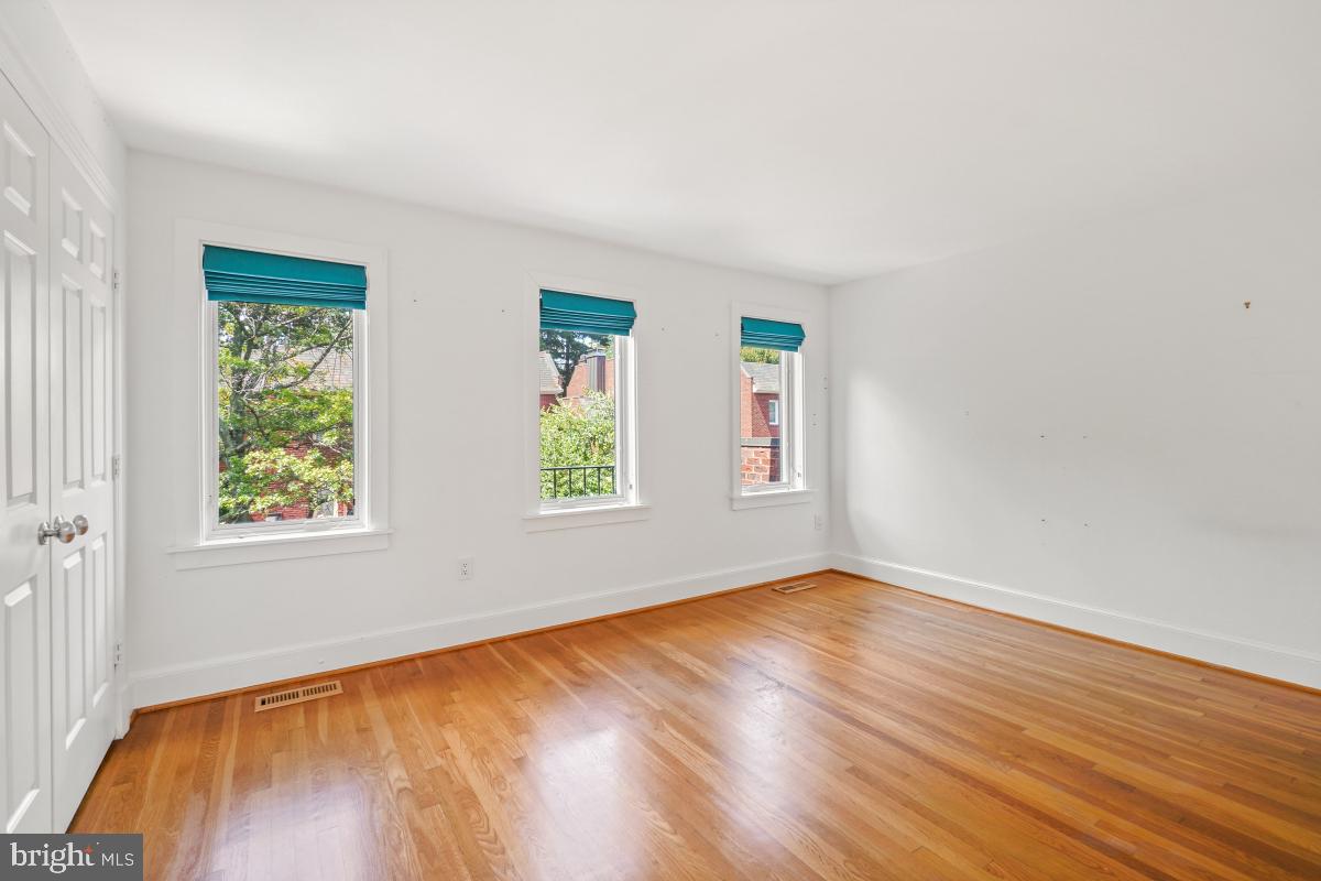 3927 Georgetown Court Northwest Washington, DC 20007 - Photo 25 of 36 Upper level bedroom 2