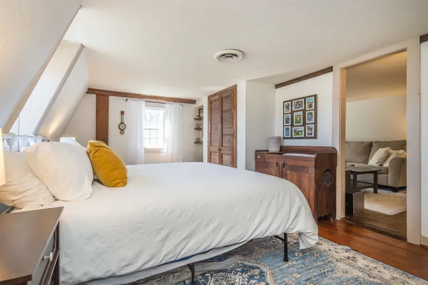 $749,000 | 3277 Creek Road, Clarendon, VT 05759