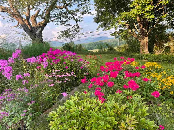 $749,000 | 3277 Creek Road, Clarendon, VT 05759