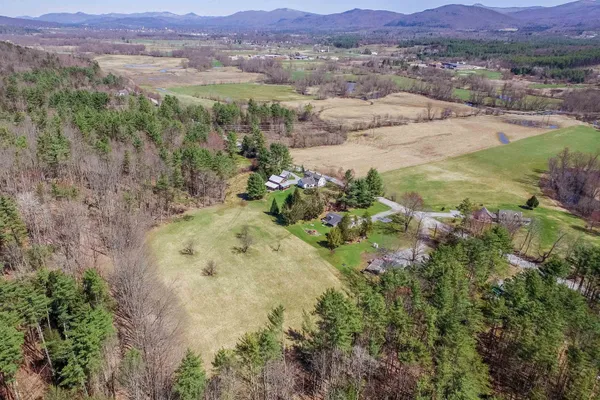 $749,000 | 3277 Creek Road, Clarendon, VT 05759