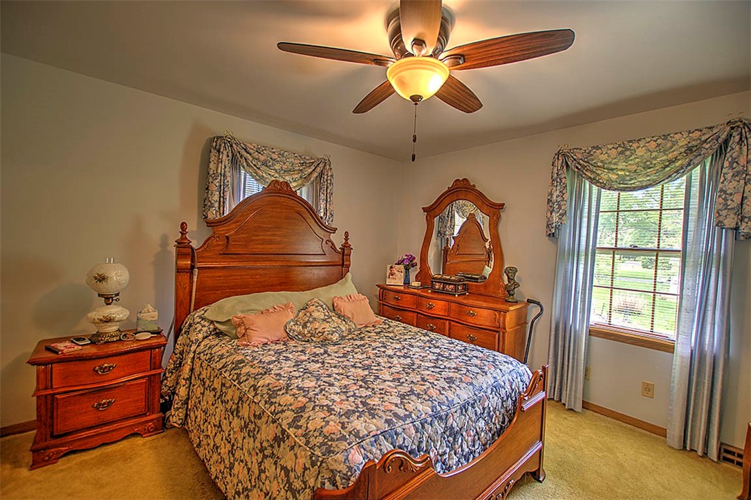 22 Berry Drive Decatur, IL 62526 - Photo 20 of 36 Gallery Image 20