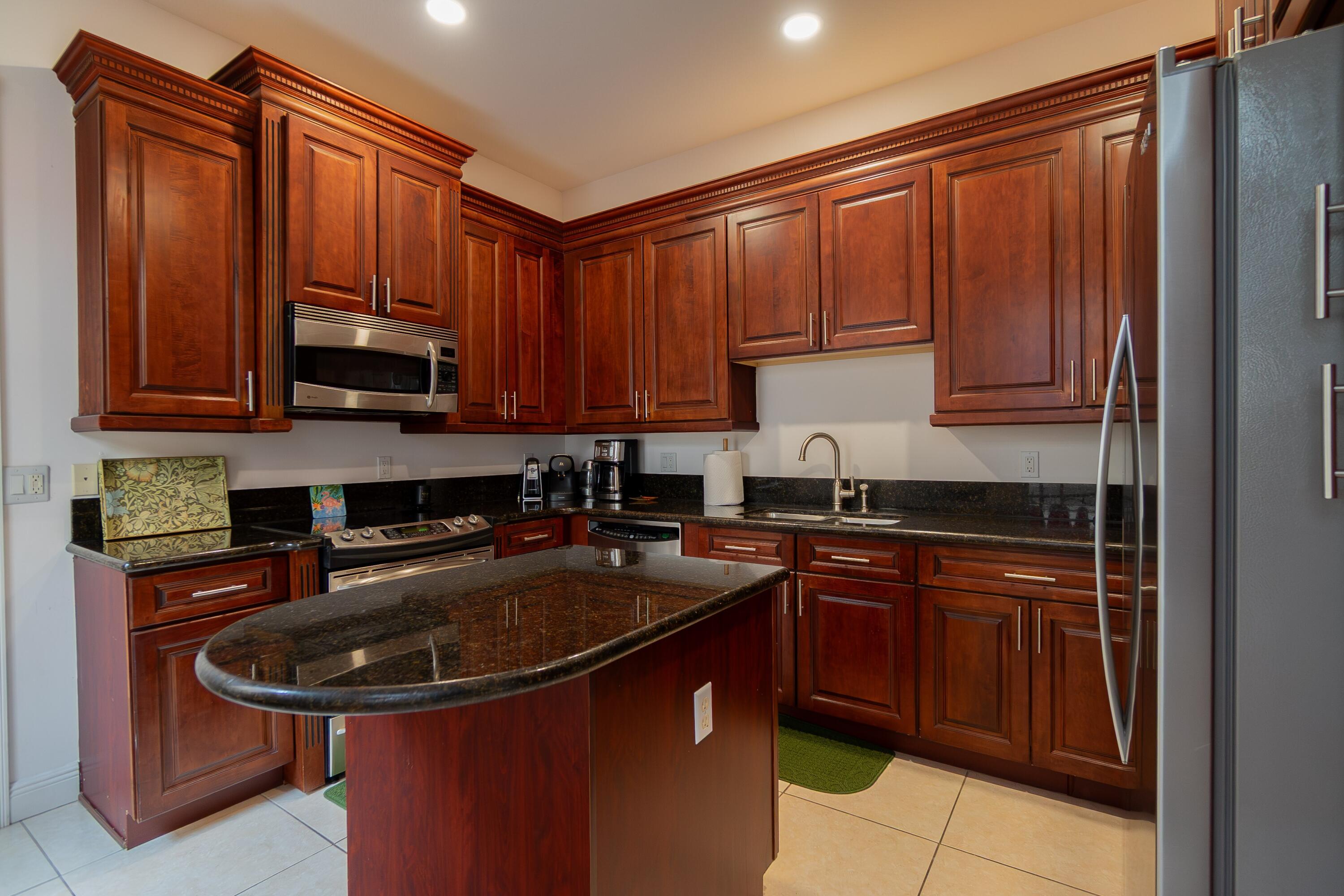 8257 Northwest 8th Way Boca Raton, FL 33487 - Photo 12 of 47 010_Custom Kitchen