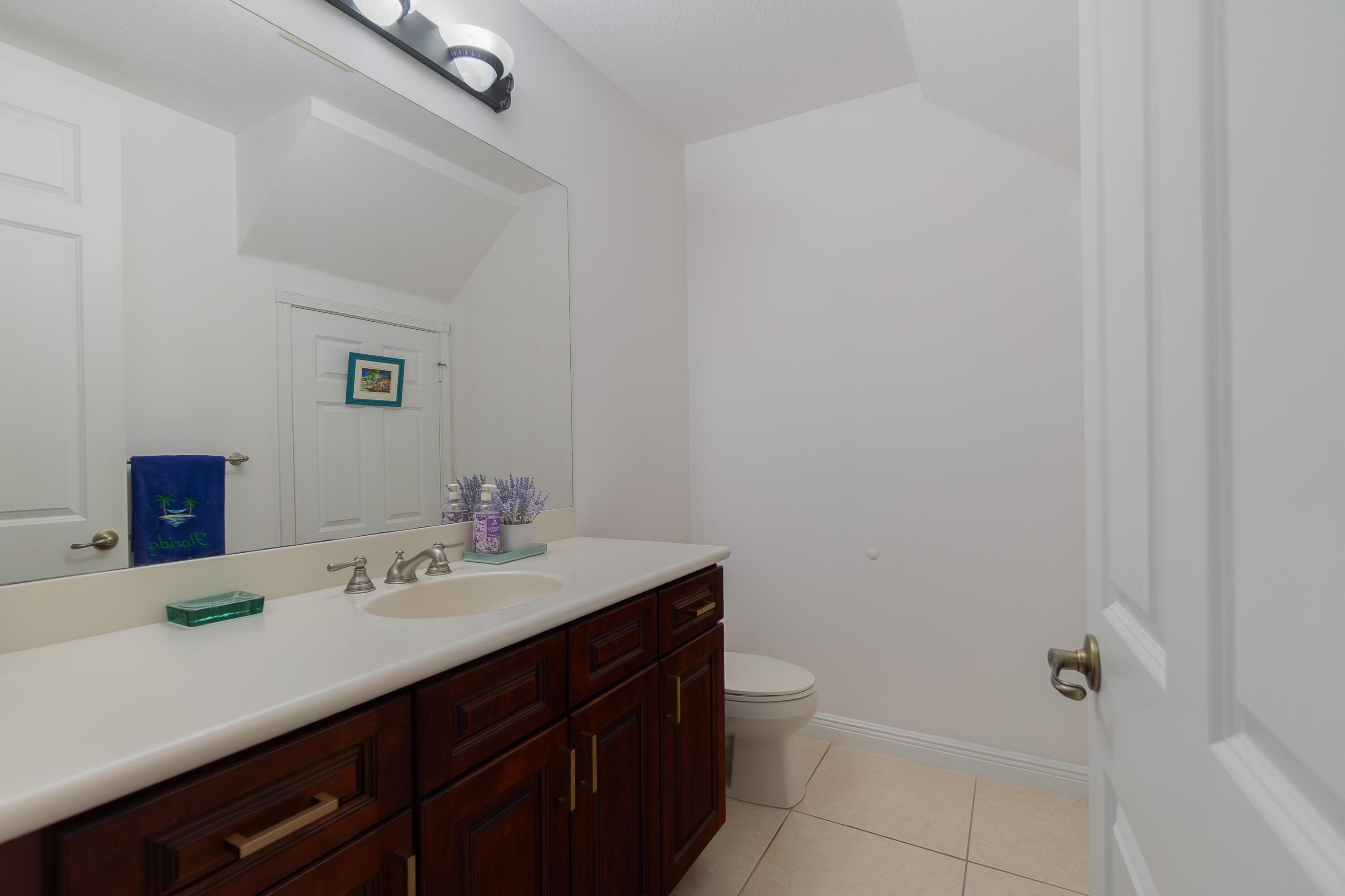 8257 Northwest 8th Way Boca Raton, FL 33487 - Photo 15 of 47 013_Half Bath