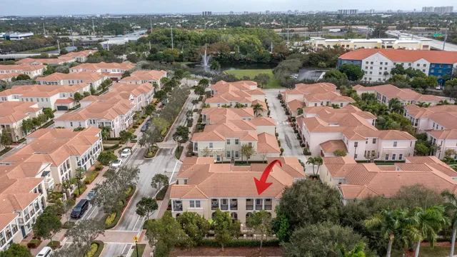 $570,000 | 8257 Northwest 8th Way, Boca Raton, FL 33487