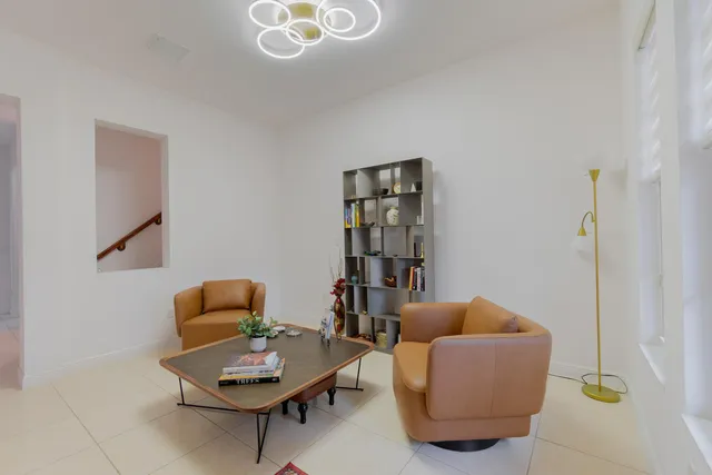 $570,000 | 8257 Northwest 8th Way, Boca Raton, FL 33487