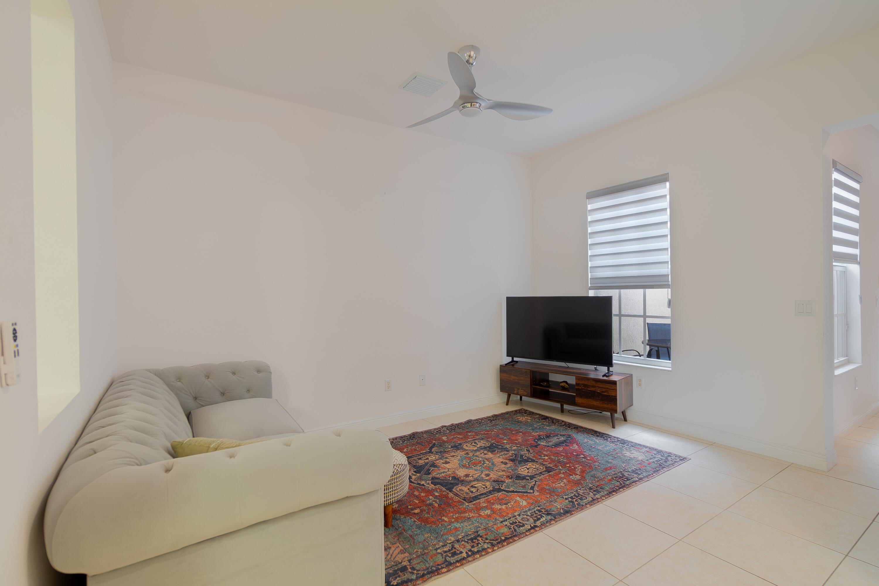 8257 Northwest 8th Way Boca Raton, FL 33487 - Photo 10 of 47 008_Family Room