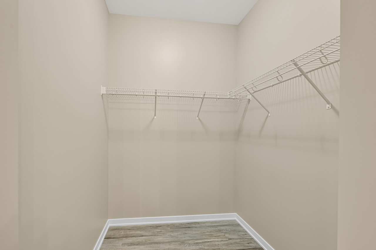 213 Cedar Avenue Delavan, WI 53115 - Photo 17 of 30 Walk In Closet