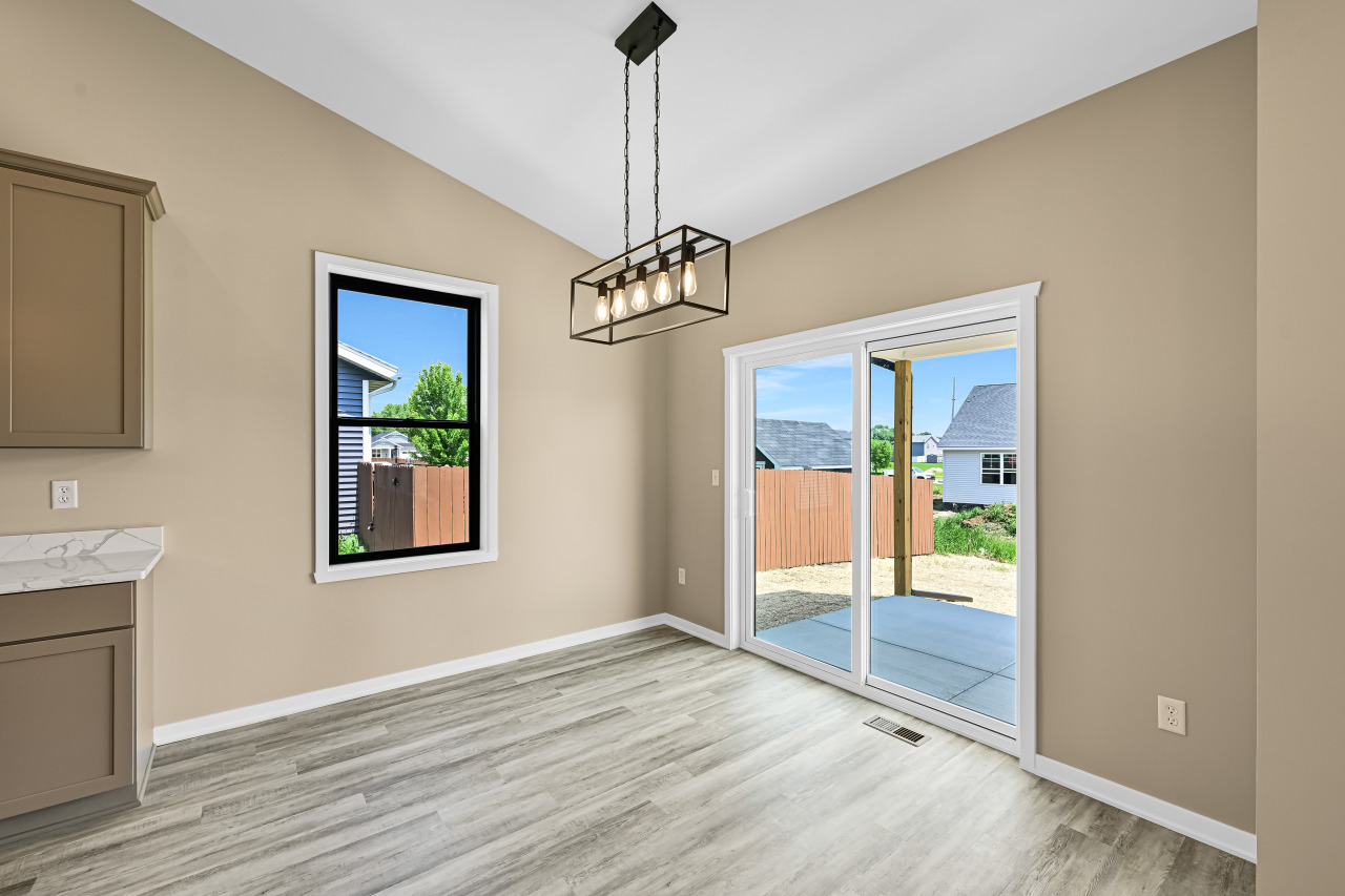 213 Cedar Avenue Delavan, WI 53115 - Photo 6 of 30 Dining Room
