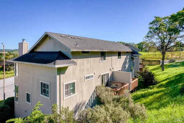 $650,000 | 1114 Redwood Boulevard, Novato, CA 94947