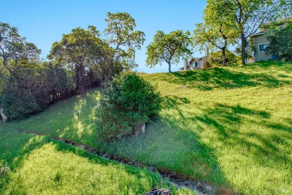 $650,000 | 1114 Redwood Boulevard, Novato, CA 94947