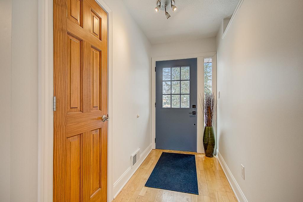 4934 Crestview Road Mound, MN 55364 - Photo 4 of 54 Gallery Image 4