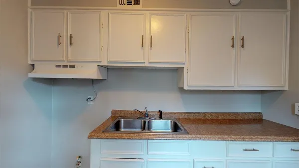 $1,000 | 4000 South Margaret Street, Unit A, Bryan, TX 77803