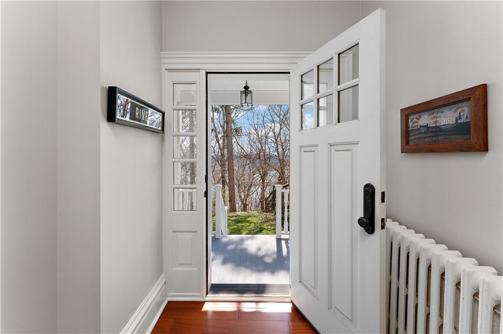 401 Redgate Road Sewickley, PA 15143 - Photo 36 of 50 a view of a hallway with interior of the house