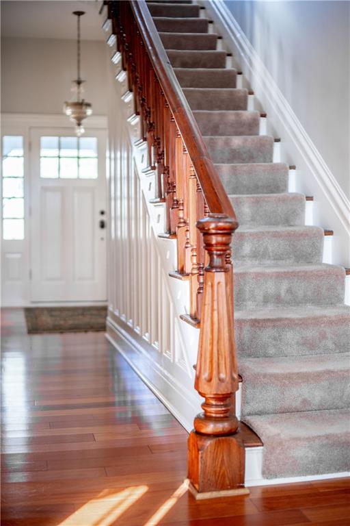 401 Redgate Road Sewickley, PA 15143 - Photo 37 of 50 a view of entryway and hall with wooden floor