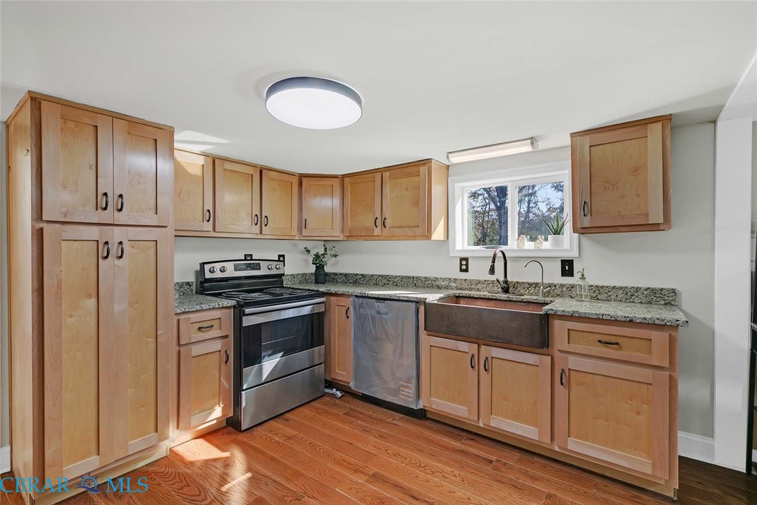 1055 Ridgefield Road Mathews, VA 23109 - Photo 11 of 43