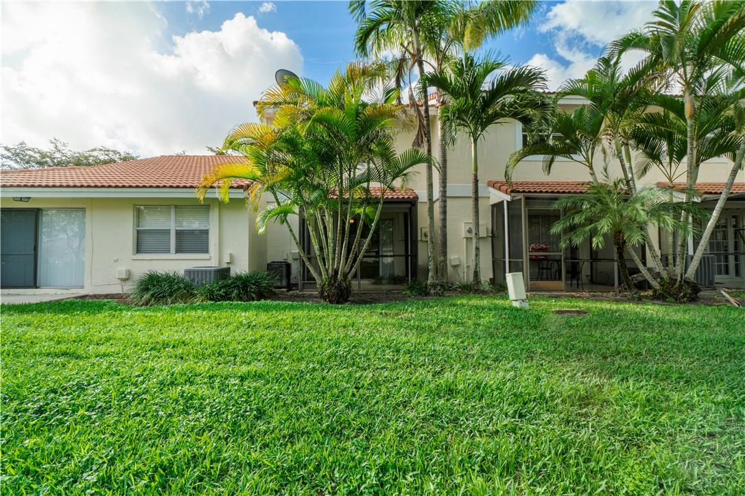 6443 Boca Circle Boca Raton, FL 33433 - Photo 11 of 14 Photo 11