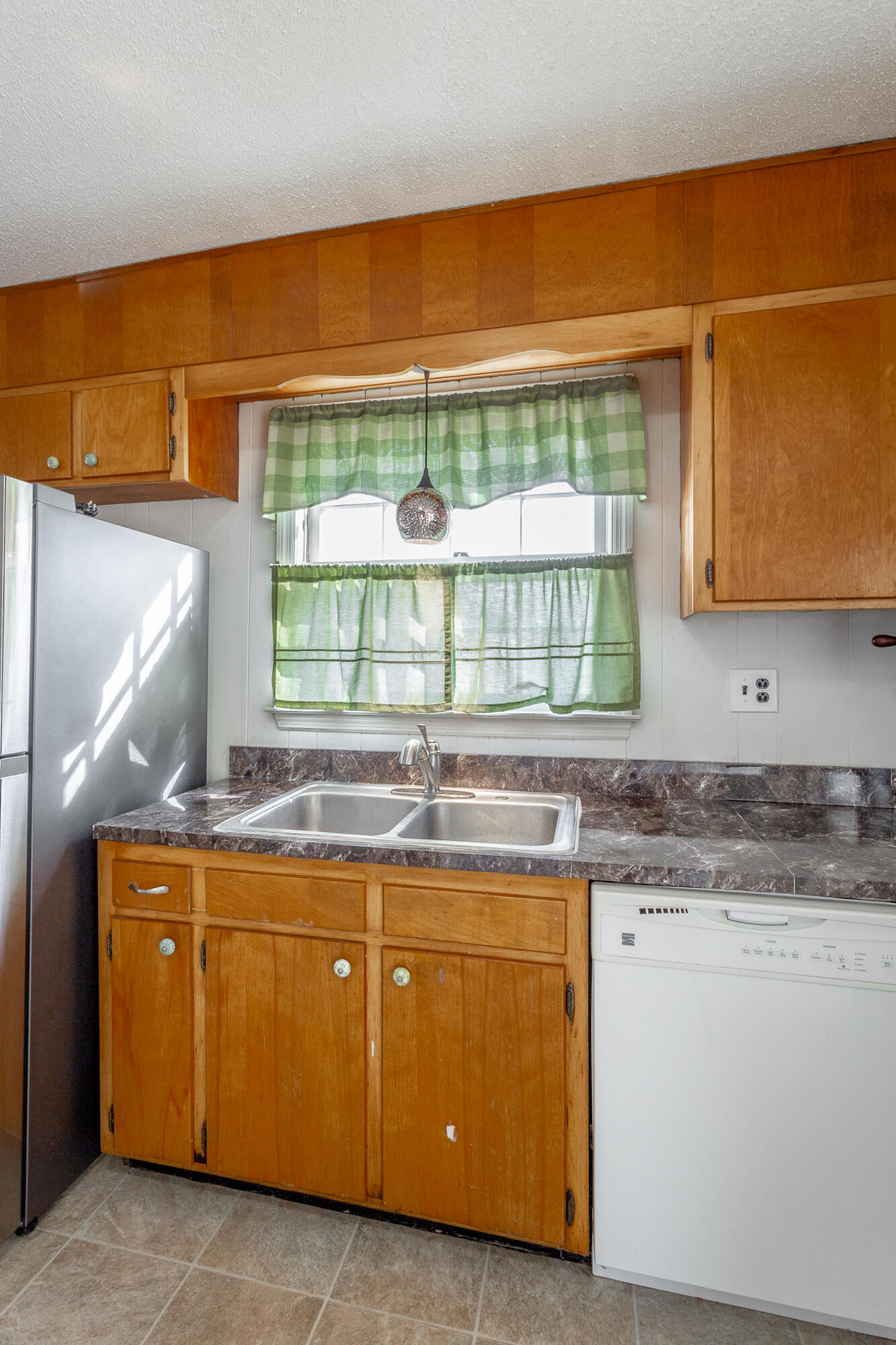 4210 Ealy Road Chattanooga, TN 37412 - Photo 19 of 36 C1445C87-6F12-4C08-947B-722FB6472F0B