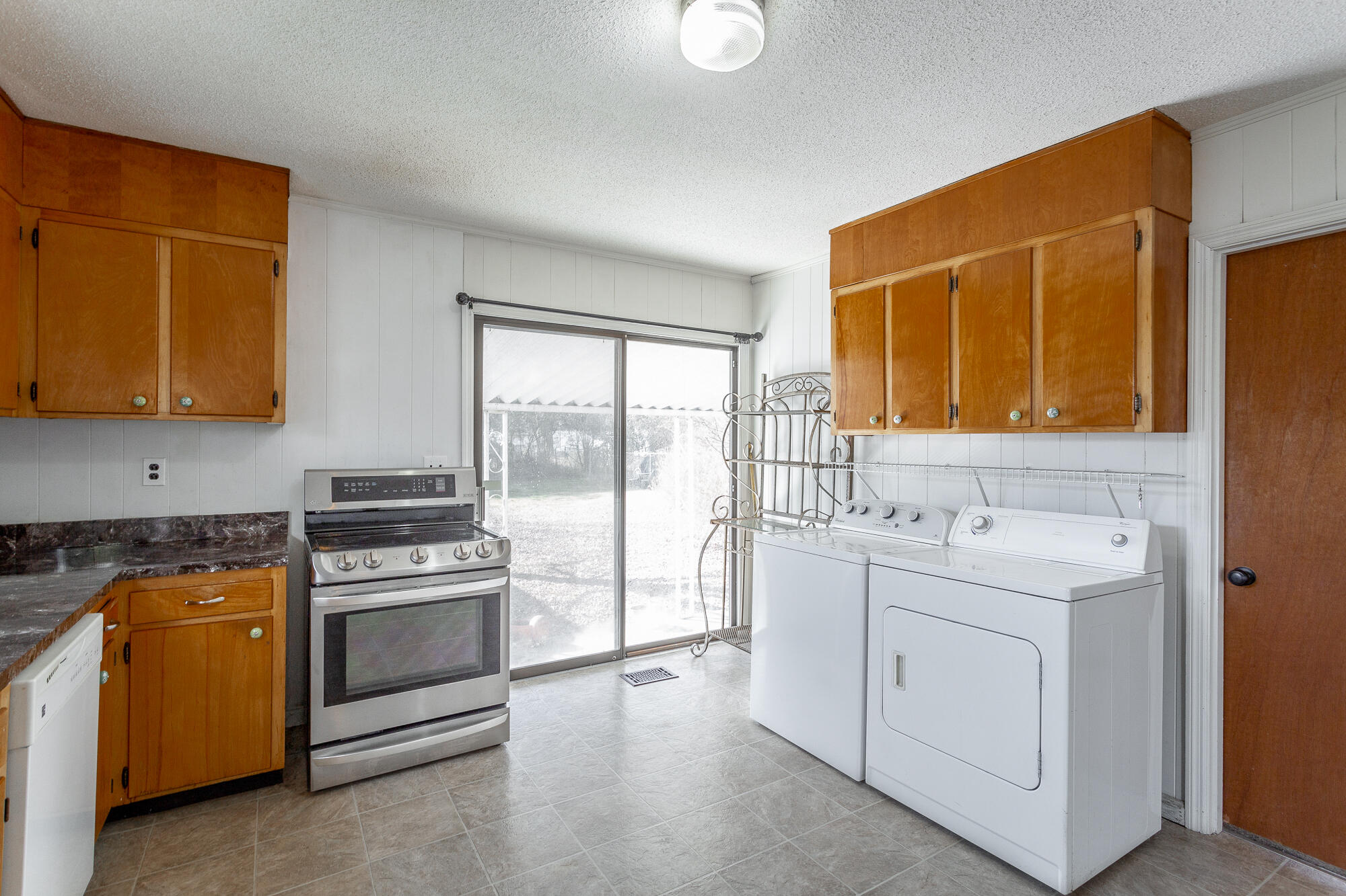 4210 Ealy Road Chattanooga, TN 37412 - Photo 10 of 36 DC18224A-C748-4586-B5B3-11595CBA17C5