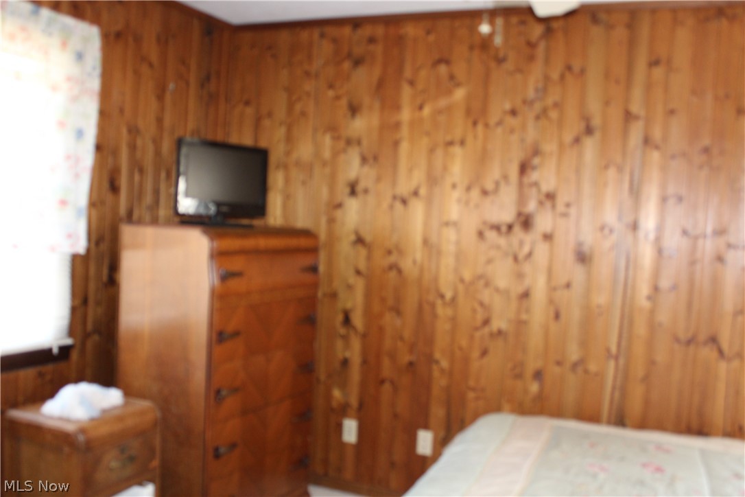 18658 Whitehead Road Lagrange, OH 44050 - Photo 17 of 32 Gallery Image 17