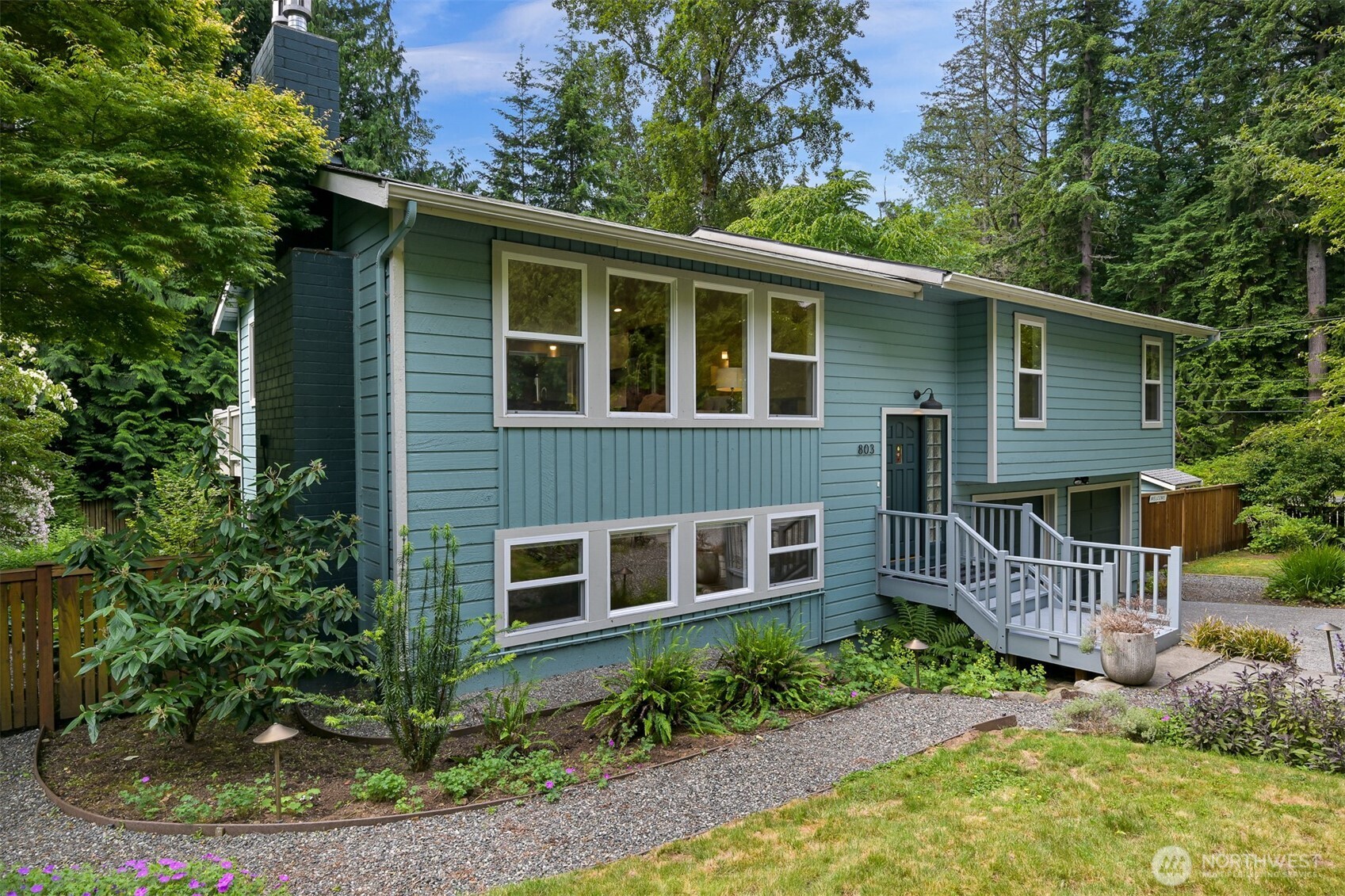803 Timberlake Way Bellingham, WA 98229 - Photo 2 of 39