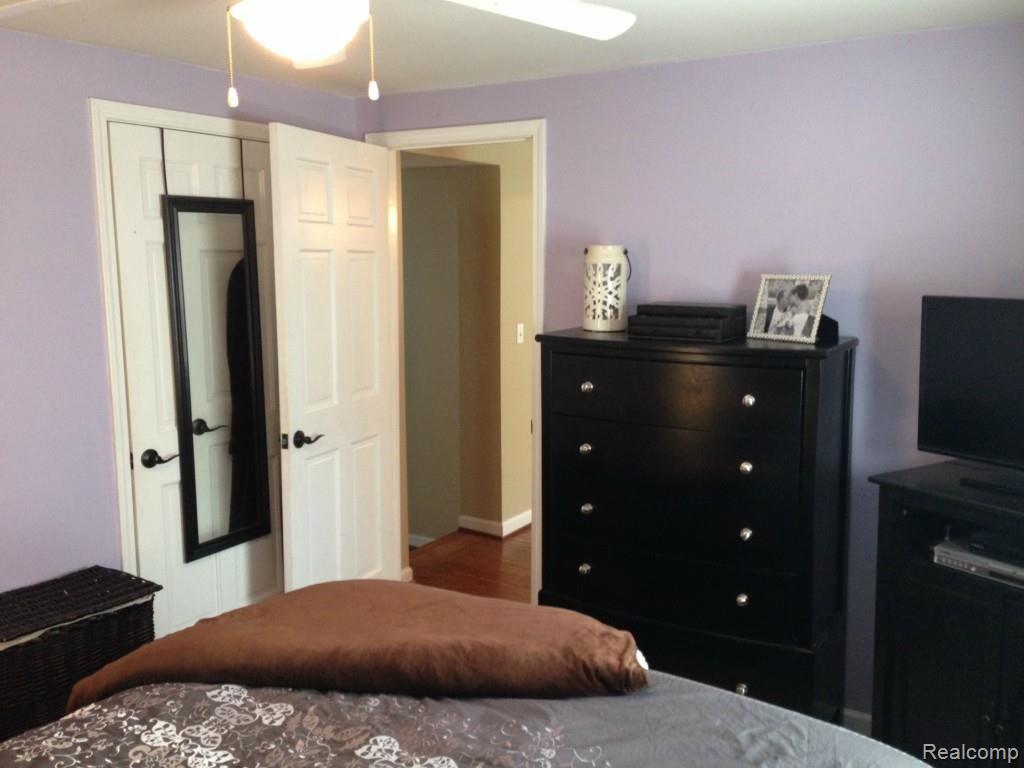 2887 Walsh Drive Rochester, MI 48309 - Photo 25 of 26 Photo Mar 30, 1 38 41 PM.jpg