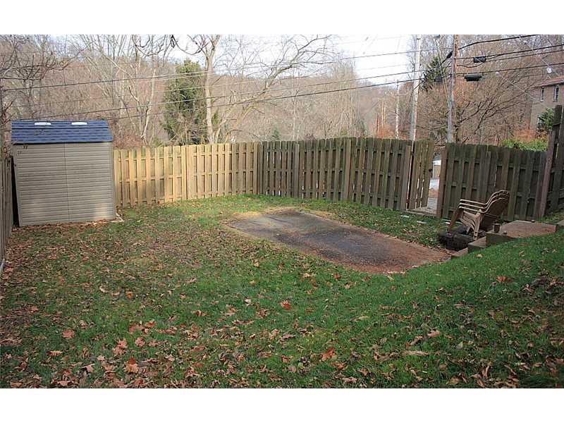 29 Township Road West View, PA 15229 - Photo 15 of 15 Yard/Garden.