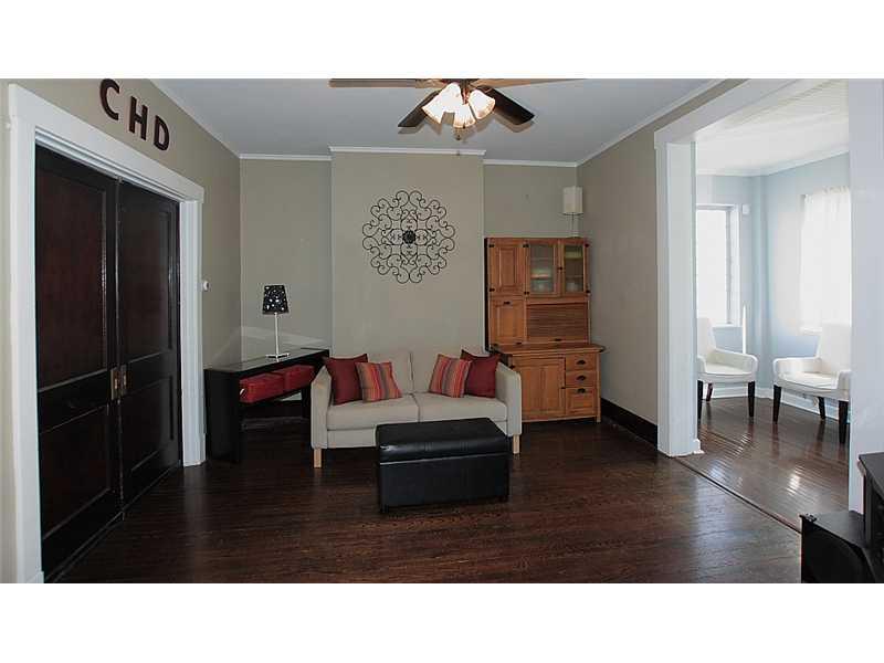 29 Township Road West View, PA 15229 - Photo 3 of 15 Living Room.