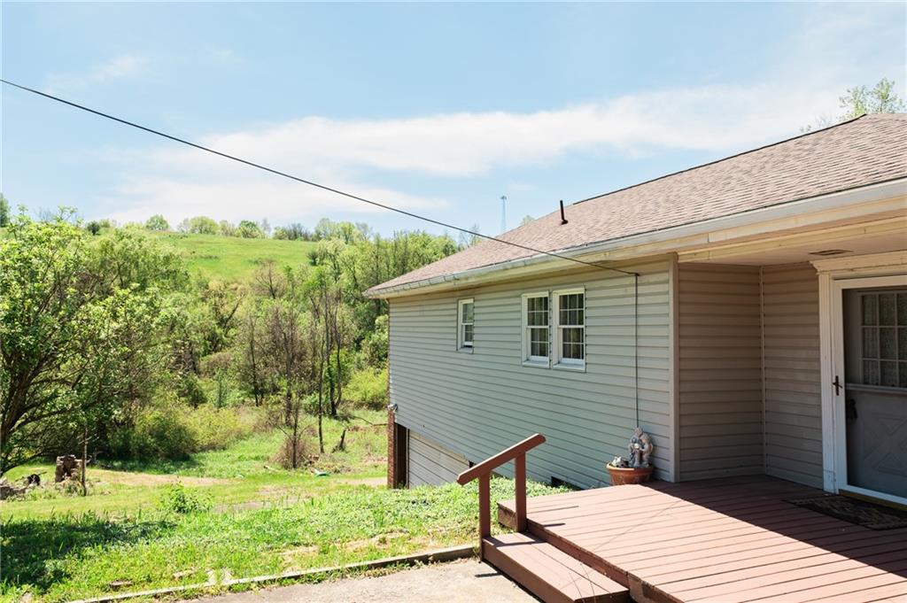 747 Frbk Herbert Road New Salem, PA 15468 - Photo 3 of 43