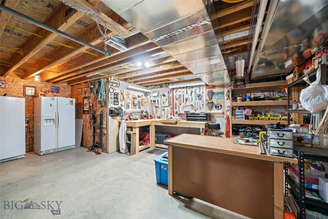 1460 Horseshoe Gulch Road Manhattan, MT 59741 - Photo 87 of 99 Mechanical/Storage