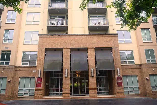 $368,000 | 711 Cosmopolitan Drive Northeast, Unit 207, Atlanta, GA 30324