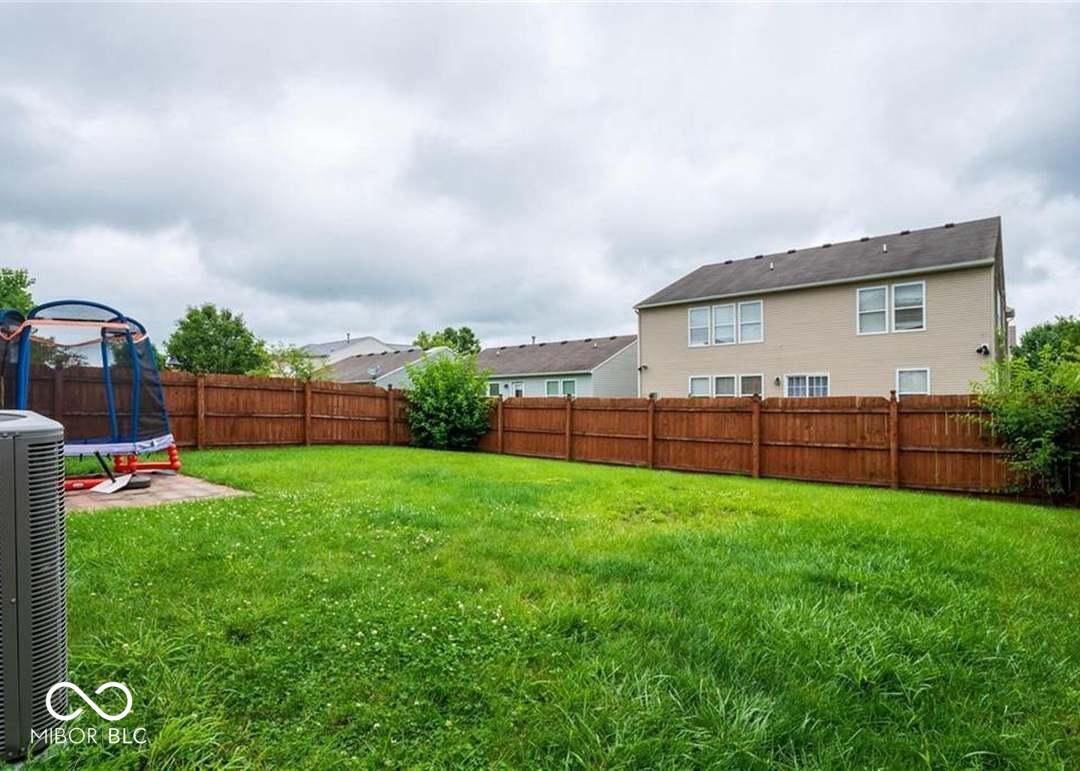 8346 South Firefly Drive Pendleton, IN 46064 - Photo 4 of 9