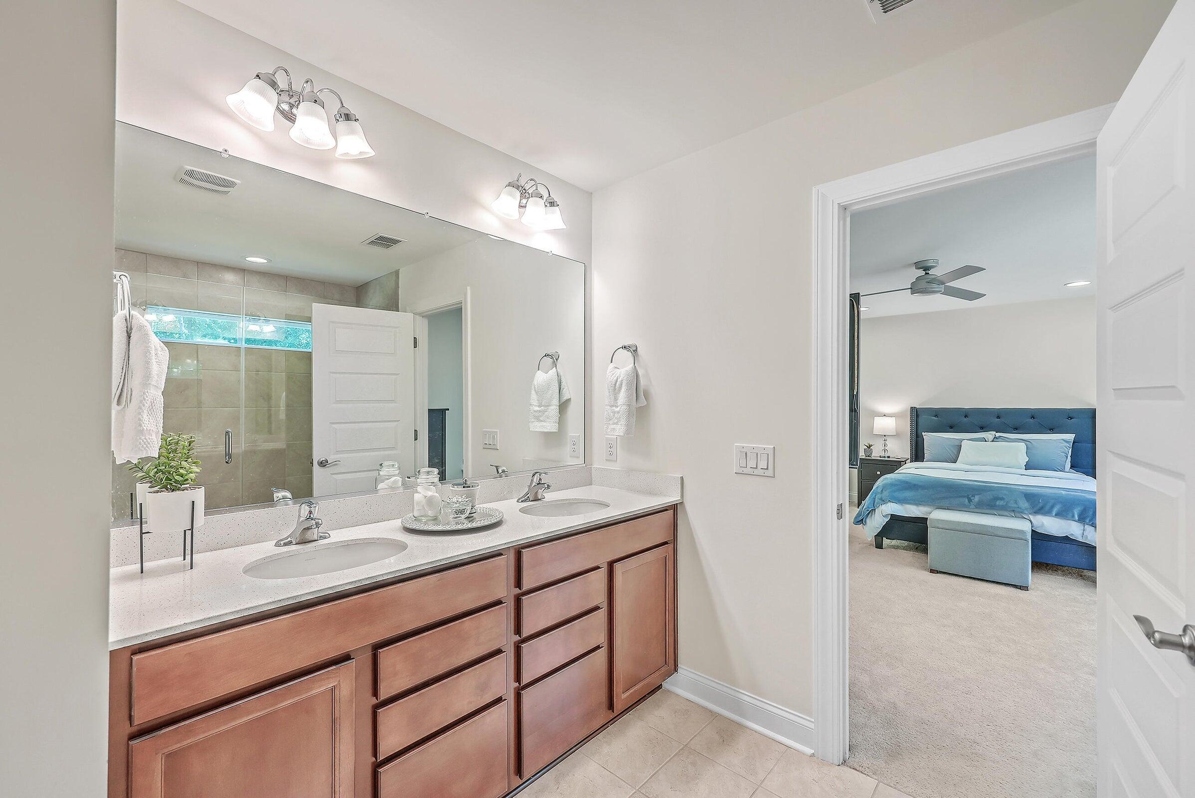 2318 Chisol Plow Street Mount Pleasant, SC 29466 - Photo 21 of 36 owners bath