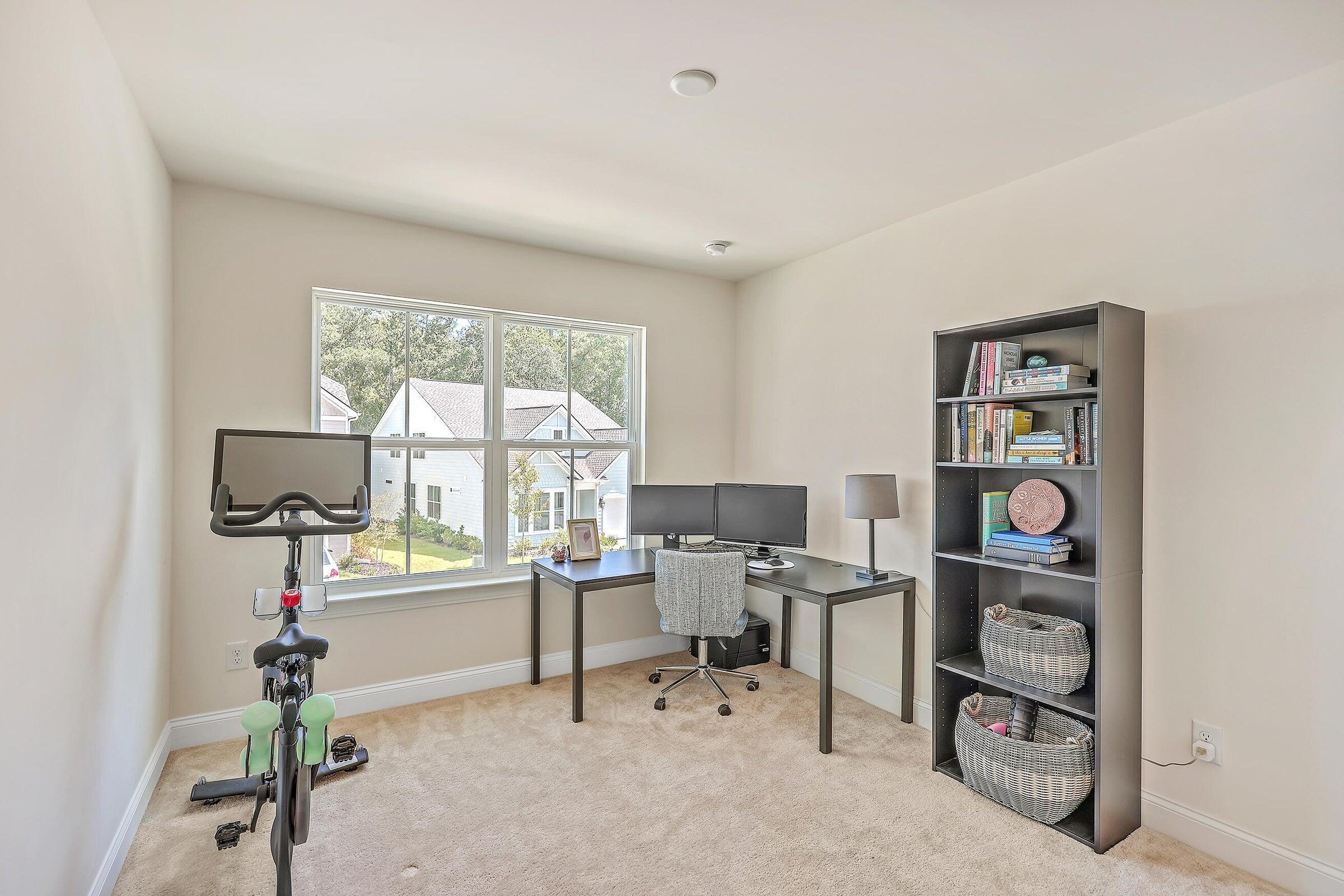 2318 Chisol Plow Street Mount Pleasant, SC 29466 - Photo 25 of 36 2nd guest bedroom