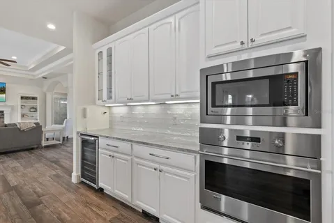 $1,795,000 | 6816 Hawkins Road, Sarasota, FL 34241