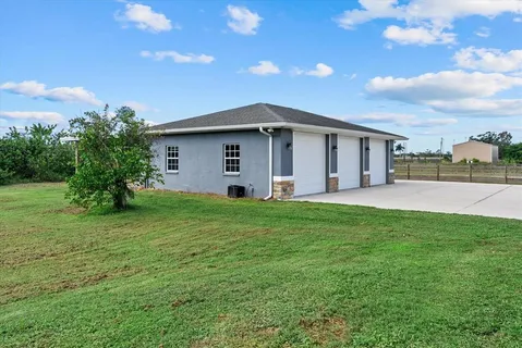 $1,795,000 | 6816 Hawkins Road, Sarasota, FL 34241