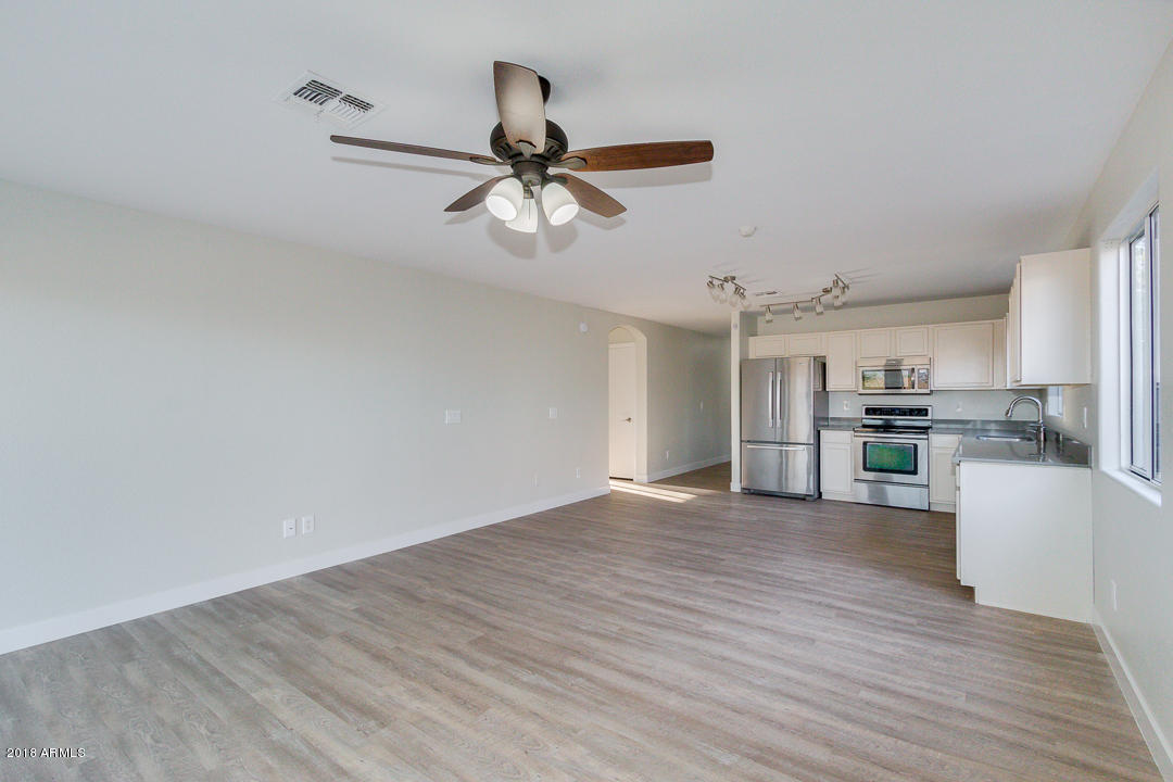 3401 West Maldonado Road Phoenix, AZ 85041 - Photo 10 of 29 11-Maldonado