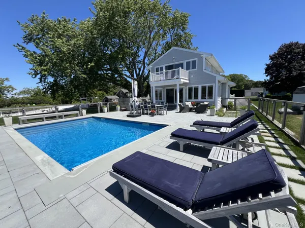$1,899,000 | 81 Beach Road, Aquebogue, NY 11901