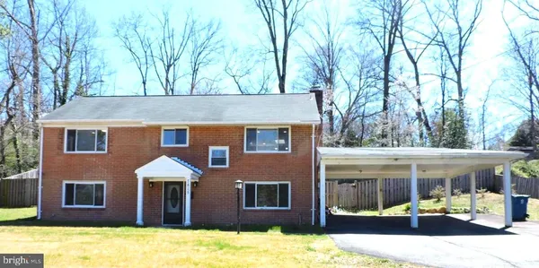 $3,900 | 7815 Rebel Drive, Annandale, VA 22003