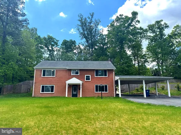 $3,900 | 7815 Rebel Drive, Annandale, VA 22003