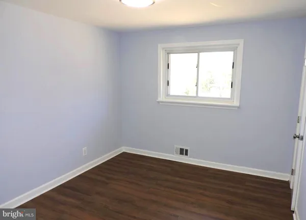 $3,900 | 7815 Rebel Drive, Annandale, VA 22003